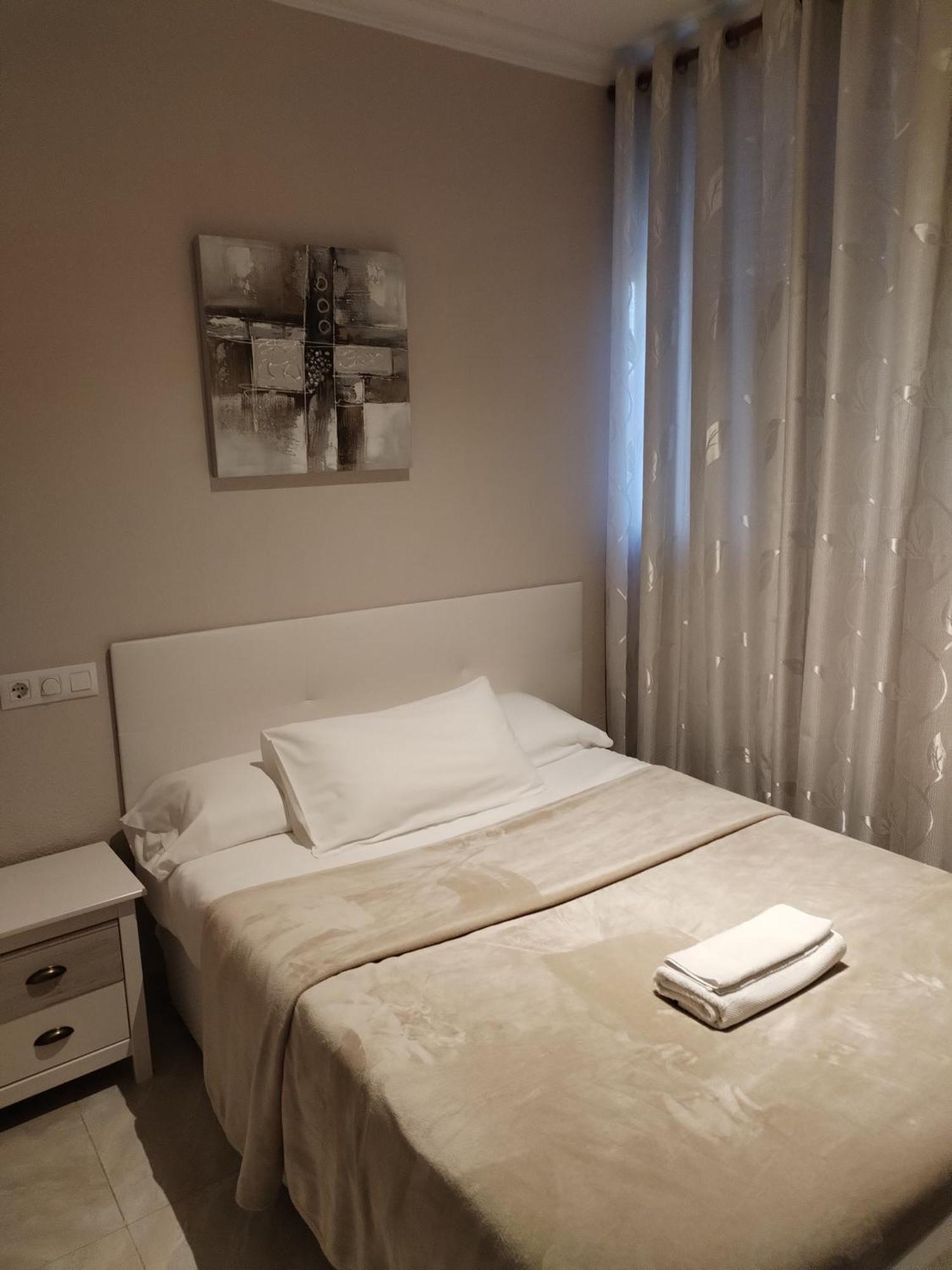 Pension A&E Manises Zewnętrze zdjęcie