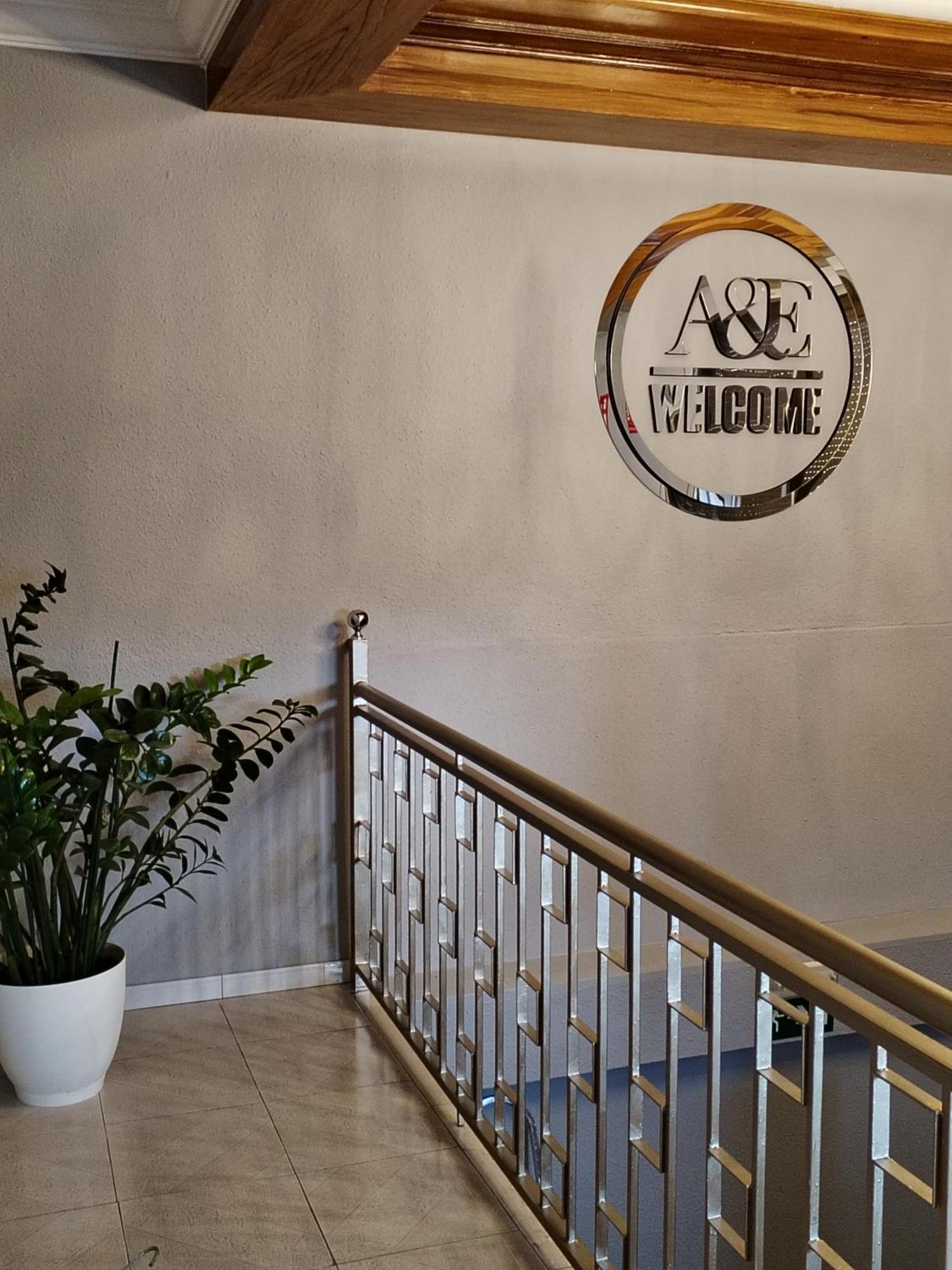 Pension A&E Manises Zewnętrze zdjęcie